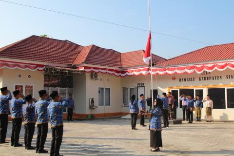 HUT RI 81